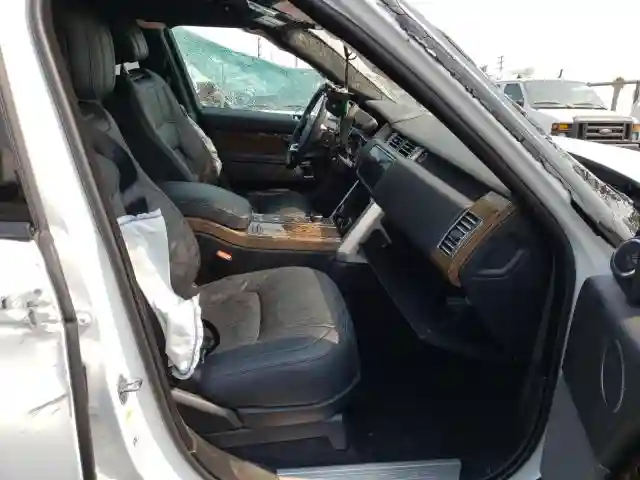SALGR2RV8KA567366 2019 LAND ROVER RANGE ROVER-4