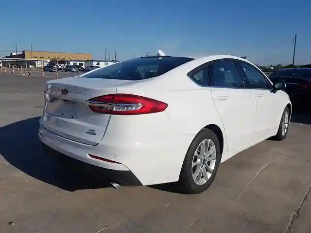 3FA6P0HDXLR136319 2020 FORD FUSION SE-3