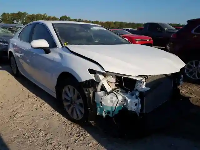 4T1L11AK1LU860014 2020 TOYOTA CAMRY LE-0