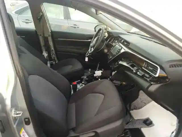 4T1B11HK7JU009026 2018 TOYOTA CAMRY L-4