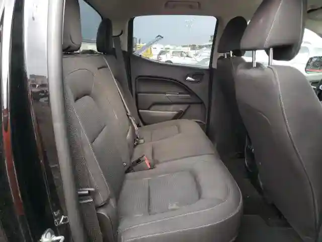 1GCGTCEN8J1142278 2018 CHEVROLET COLORADO LT-5