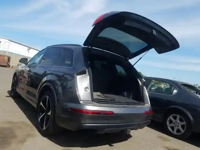 WA1LAAF73KD048439 2019 AUDI Q7 PREMIUM PLUS-2