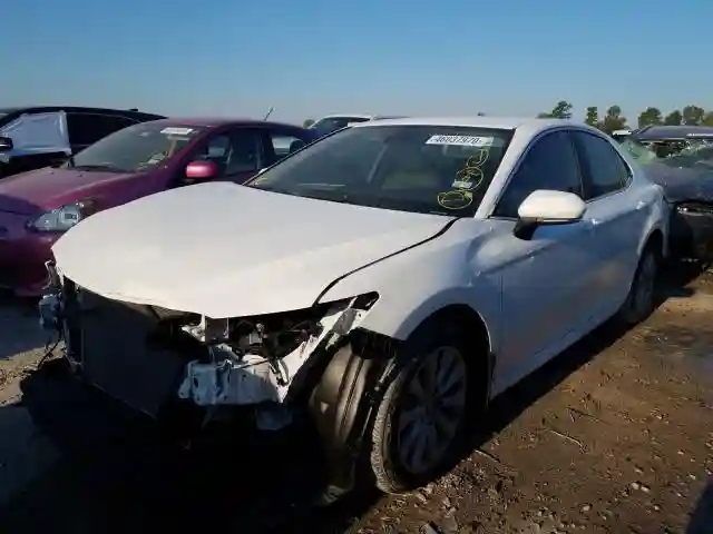 4T1L11AK1LU860014 2020 TOYOTA CAMRY LE-1