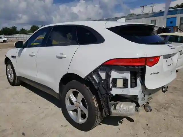 SADCJ2BV9HA084893 2017 JAGUAR F-PACE PREMIUM-2
