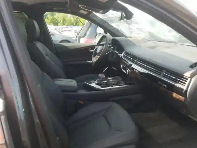 WA1LAAF73KD048439 2019 AUDI Q7 PREMIUM PLUS-4