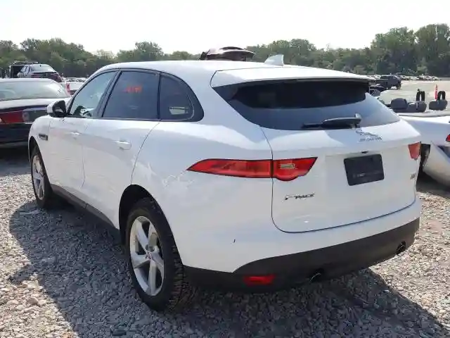 SADCJ2FX7KA601983 2019 JAGUAR F-PACE PREMIUM-2