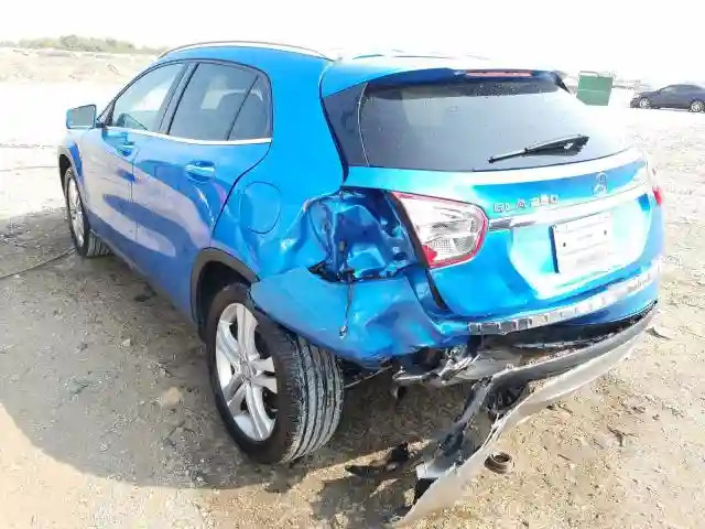 WDCTG4GB2HJ329662 2017 MERCEDES-BENZ GLA 250 4MATIC-2
