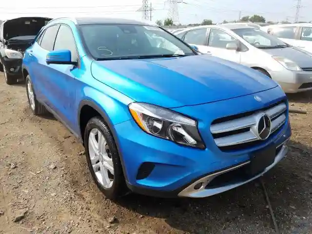 WDCTG4GB2HJ329662 2017 MERCEDES-BENZ GLA 250 4MATIC-0