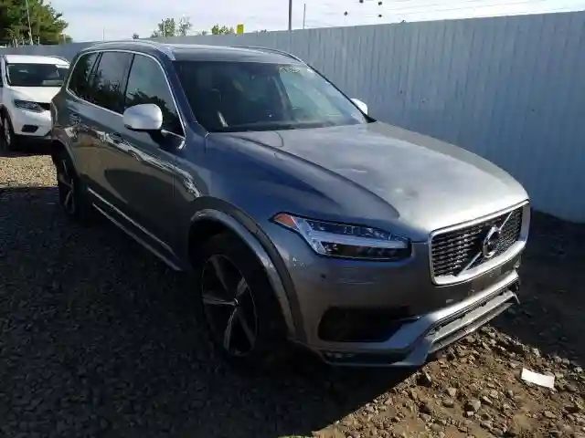 YV4A22PM7H1148426 2017 VOLVO XC90 T6-0