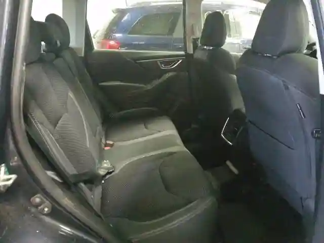JF2SKAEC8KH433485 2019 SUBARU FORESTER P-5