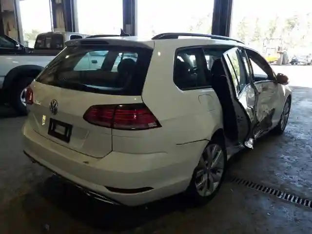 3VWY57AU3KM507373 2019 VOLKSWAGEN GOLF SPORTWAGEN S-3