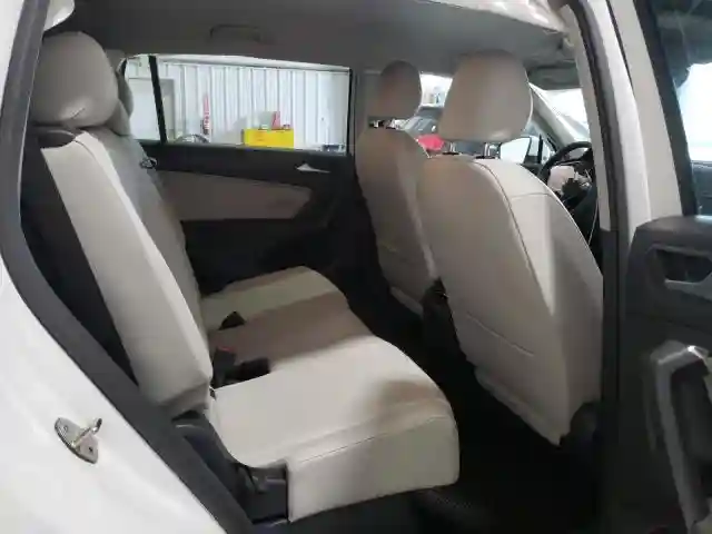 3VV2B7AX2KM024809 2019 VOLKSWAGEN TIGUAN SE-5