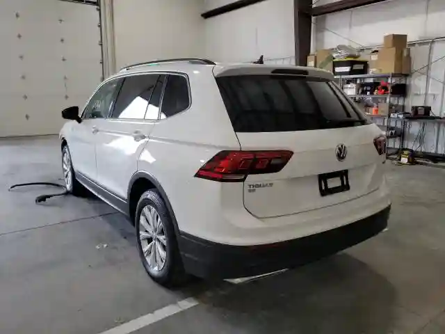 3VV2B7AX2KM024809 2019 VOLKSWAGEN TIGUAN SE-2