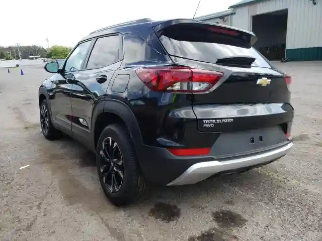 KL79MRSL8MB001413 2021 CHEVROLET TRAILBLAZER LT-2