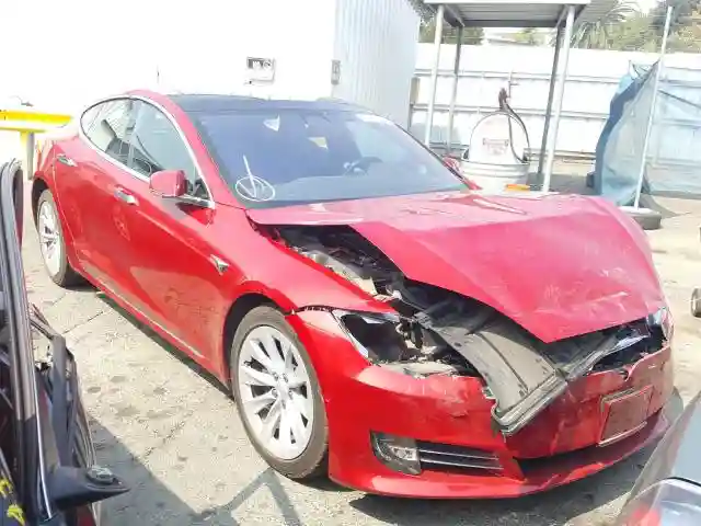 5YJSA1E20JF246913 2018 TESLA MODEL S-0