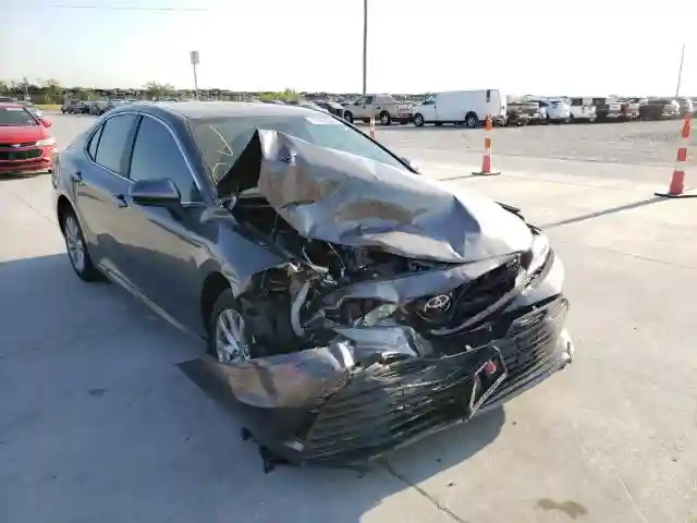 4T1C11AK4LU938544 2020 TOYOTA CAMRY LE-0
