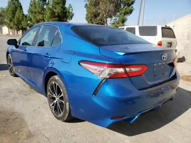 4T1B11HK4JU123923 2018 TOYOTA CAMRY L-2
