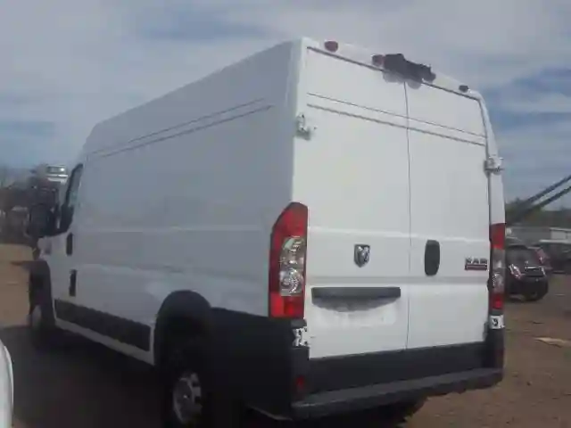 3C6TRVBGXJE139840 2018 RAM PROMASTER 1500 1500 HIGH-2