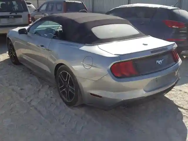 1FATP8UH8L5134999 2020 FORD MUSTANG-2
