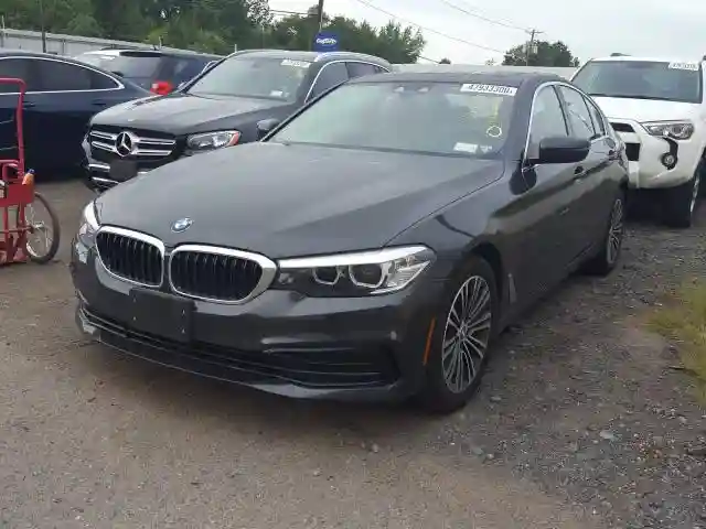 WBAJA5C51KBX86966 2019 BMW 530 I-1