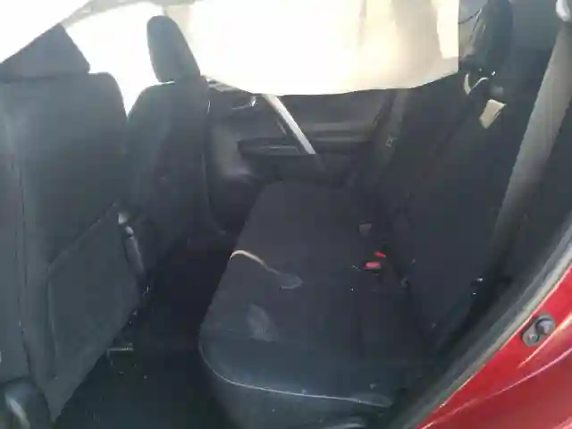 2T3RFREV1JW774432 2018 TOYOTA RAV4 ADVENTURE-5