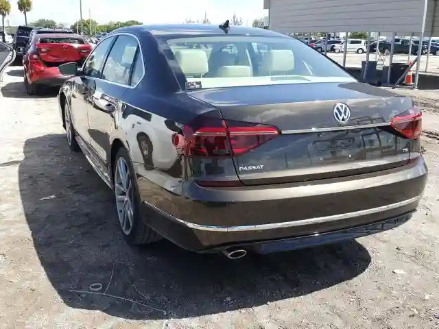 1VWMA7A34KC012568 2019 VOLKSWAGEN PASSAT SE R-LINE-2
