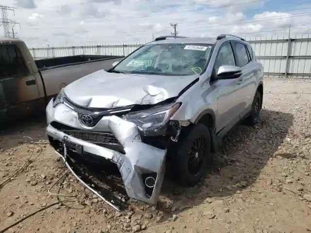 2T3RFREV7JW846475 2018 TOYOTA RAV4 ADVENTURE-1