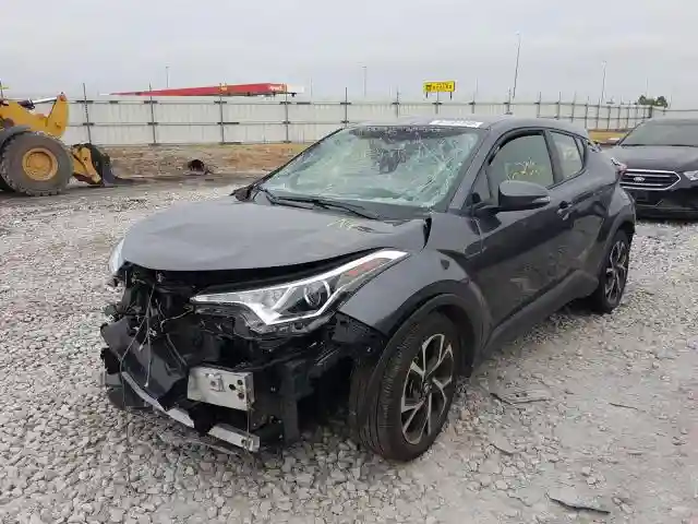 JTNKHMBX7K1023285 2019 TOYOTA C-HR XLE-1