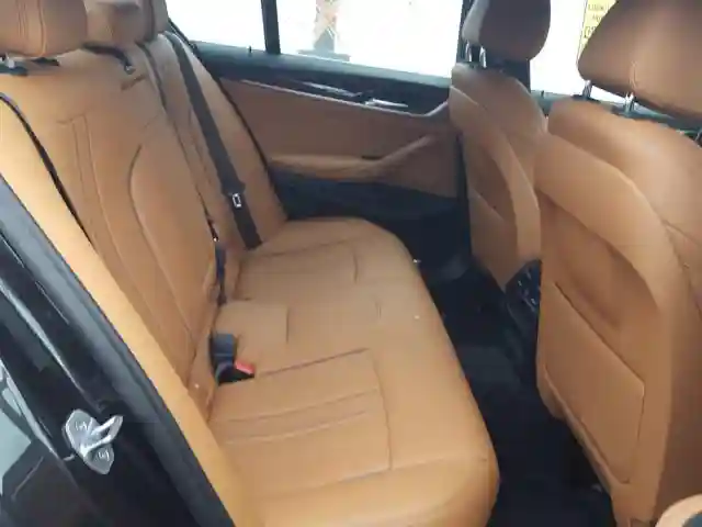 WBAJA5C51KBX86966 2019 BMW 530 I-5