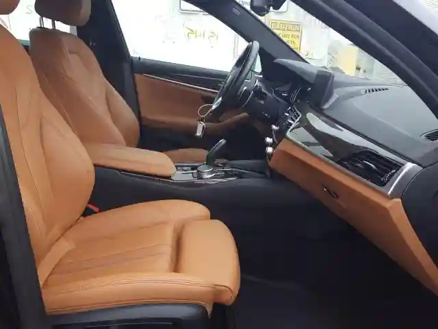 WBAJA5C51KBX86966 2019 BMW 530 I-4