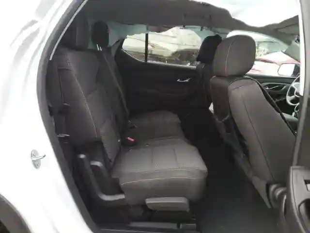 1GNERFKW6KJ163658 2019 CHEVROLET TRAVERSE LS-5