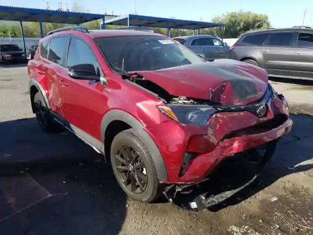 2T3RFREV1JW774432 2018 TOYOTA RAV4 ADVENTURE-0