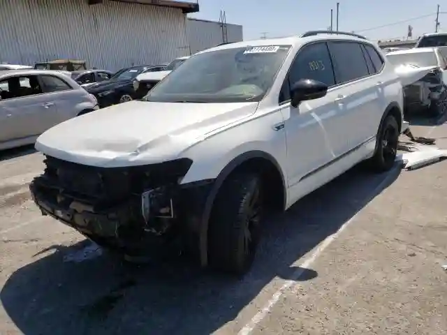3VV3B7AXXKM143485 2019 VOLKSWAGEN TIGUAN SE-1