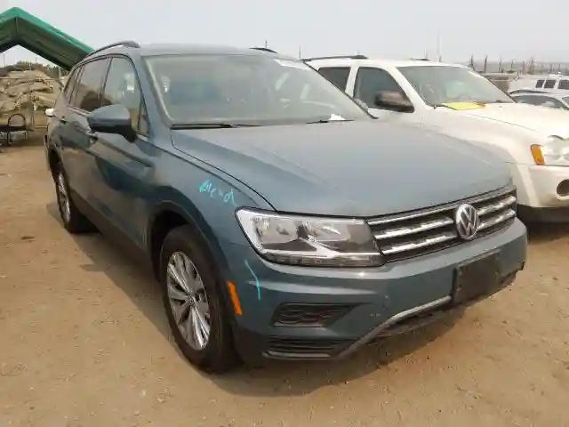 3VV1B7AX3KM084688 2019 VOLKSWAGEN TIGUAN S-0