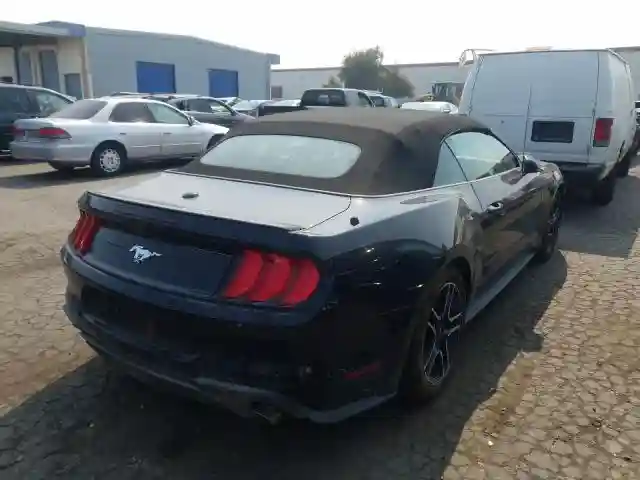 1FATP8UH2L5136991 2020 FORD MUSTANG-3