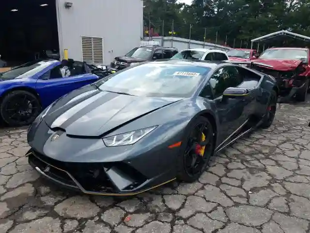 ZHWUD4ZF6KLA11472 2019 LAMBORGHINI HURACAN PERFORMANTE-1