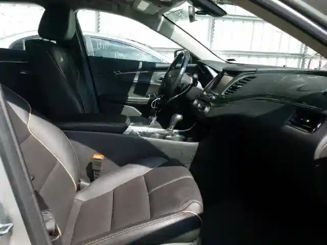 2G1105S33K9141798 2019 CHEVROLET IMPALA PREMIER-4