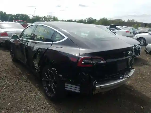 5YJ3E1EB9KF384654 2019 TESLA MODEL 3-2
