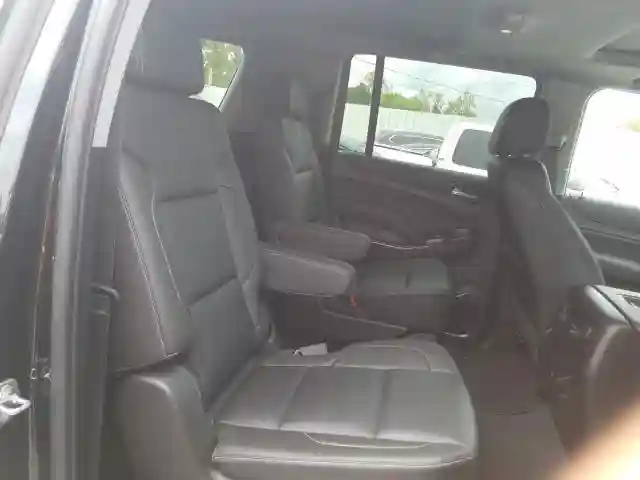 1GNSKHKCXLR263516 2020 CHEVROLET SUBURBAN K1500 LT-5