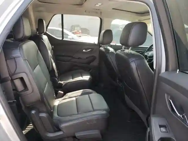1GNERKKW0JJ186134 2018 CHEVROLET TRAVERSE PREMIER-5