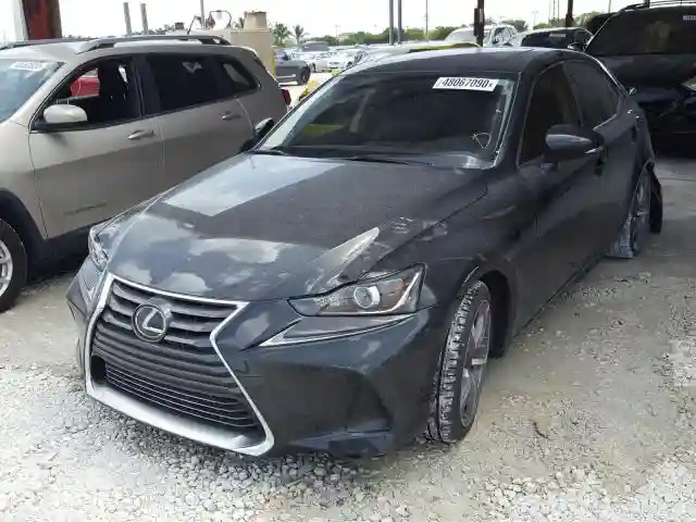 JTHBA1D22J5062798 2018 LEXUS IS 300-1