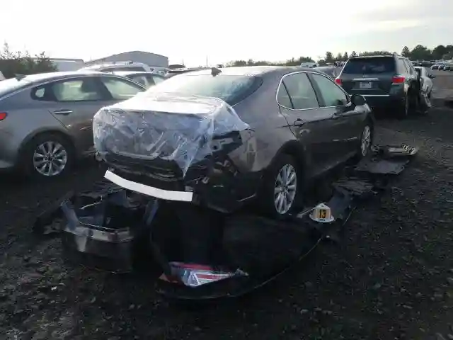 4T1C11AK7LU914903 2020 TOYOTA CAMRY LE-3