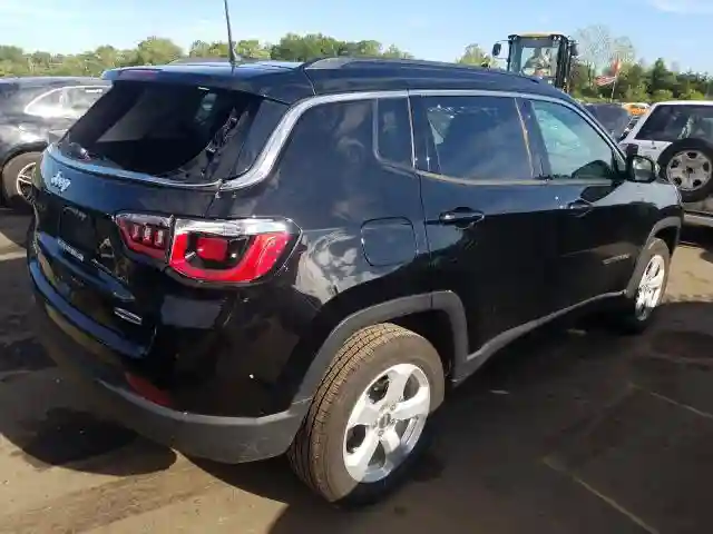 3C4NJDBB1KT834373 2019 JEEP COMPASS LATITUDE-3