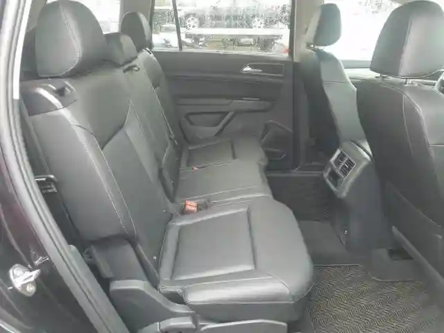 1V2LR2CA5KC592160 2019 VOLKSWAGEN ATLAS SE-5