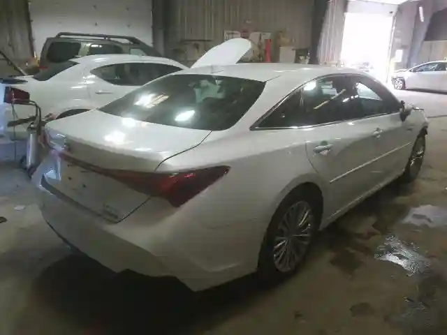 4T1B21FB9KU011152 2019 TOYOTA AVALON XLE-3