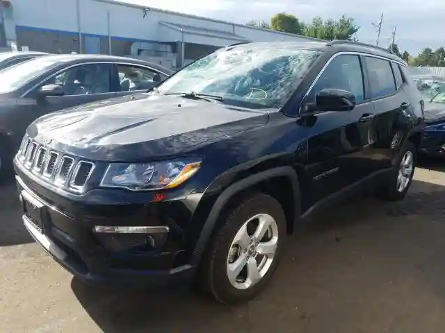3C4NJDBB1KT834373 2019 JEEP COMPASS LATITUDE-1