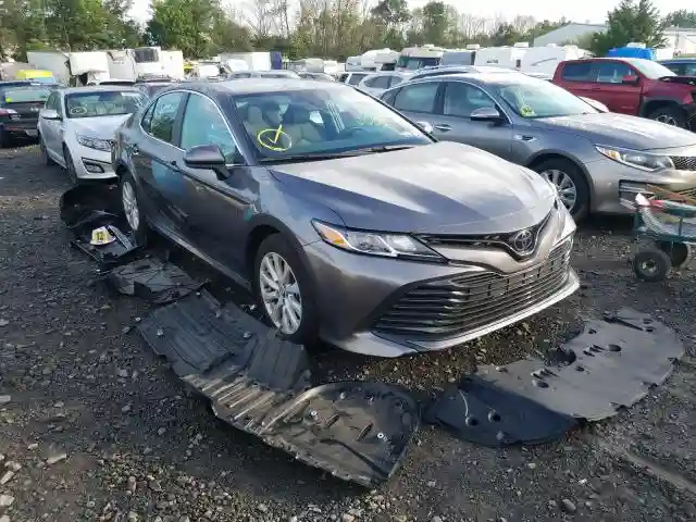 4T1C11AK7LU914903 2020 TOYOTA CAMRY LE-0
