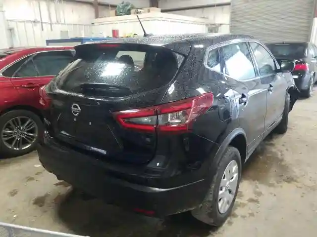 JN1BJ1CV3LW261940 2020 NISSAN ROGUE SPORT S-3