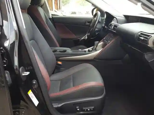 JTHBA1D22J5062798 2018 LEXUS IS 300-4