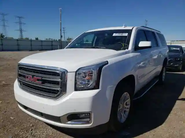1GKS2GKC1LR209349 2020 GMC YUKON XL K1500 SLT-1